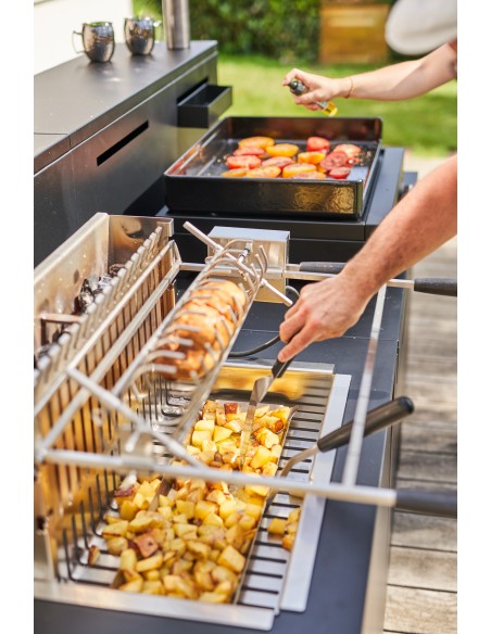 BARBECUE CHARBON ENCASTRABLE 56 CM AVEC ROTISSERIE FORGE ADOUR