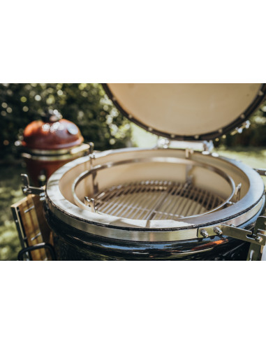 KAMADO MONOLITH TWO.66 A POSER