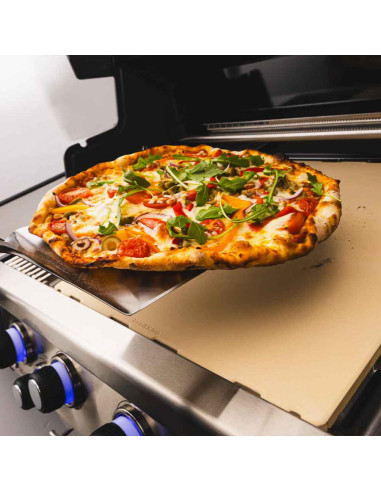 PIERRE A PIZZA POUR BARBECUES REGAL...
