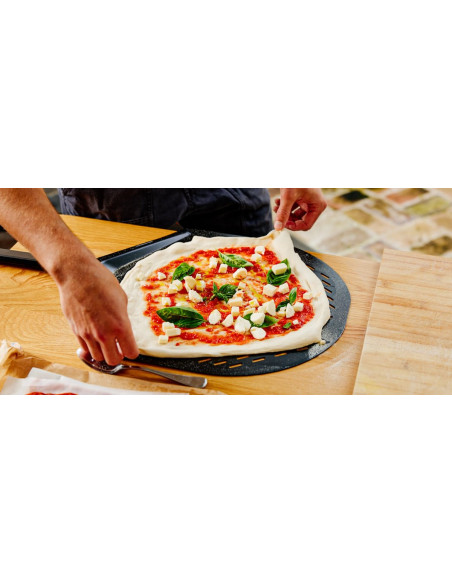 PELLE A PIZZA PERFOREE BALANCE 36CM ALU - GOZNEY